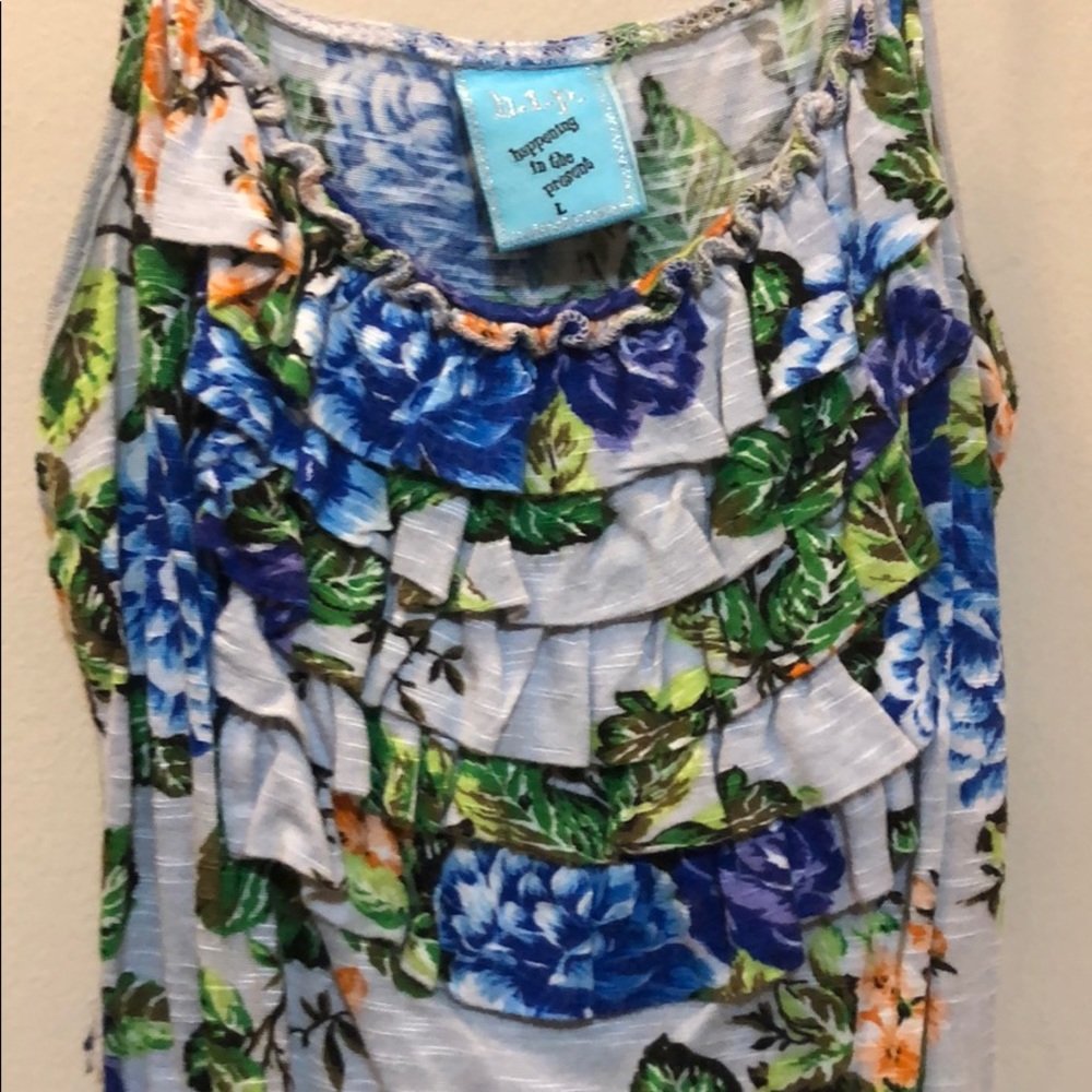 Floral Ruffle Top - Picture 2 of 2